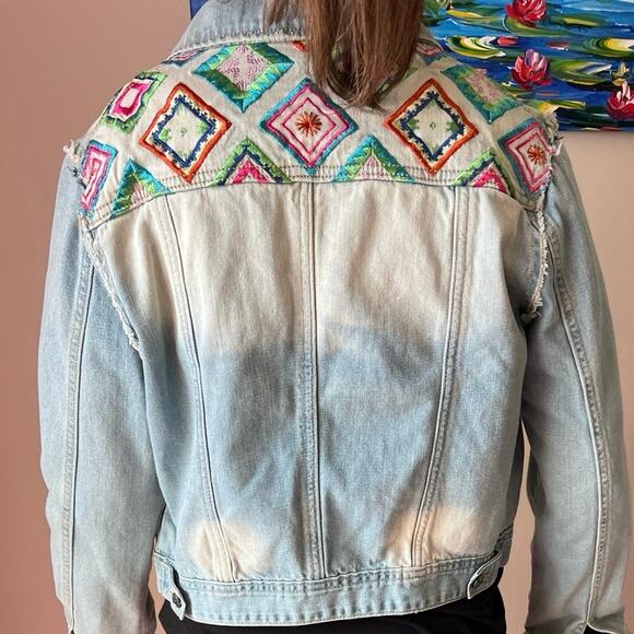 White Crow Embroidered Denim Jacket, Size Large, NWT - Picture 12 of 15